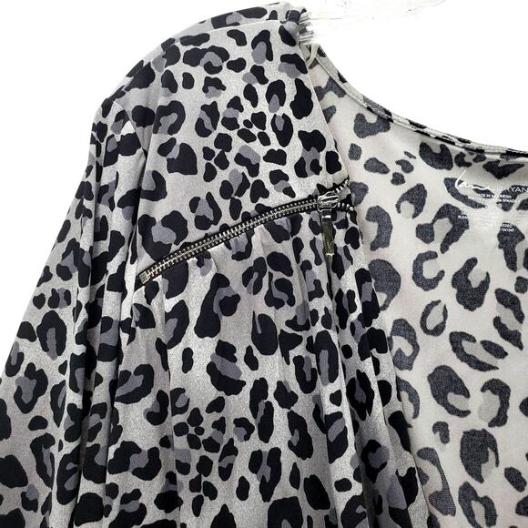 Lane Bryant Cheetah Print Wrap Top 26/28 Black White Drapey Blouse Whimsigoth - Picture 5 of 5